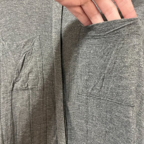 SPLENDID Shorts Romper w 3/4 Sleeves - Best for Travel - Size S (Read Descript.) - Picture 4 of 8